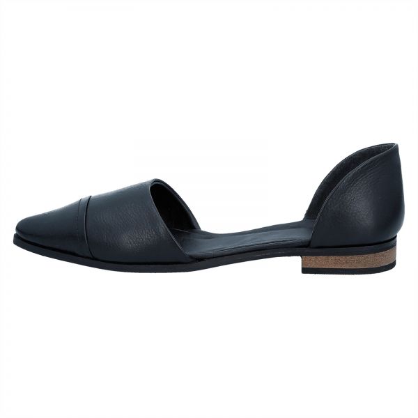 Ichi Flat Shoes for Women - Black